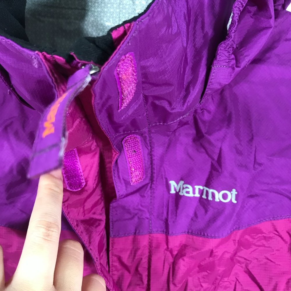 Marmot Girls XS 4-5 Windbreaker with hood - Picture 9 of 12